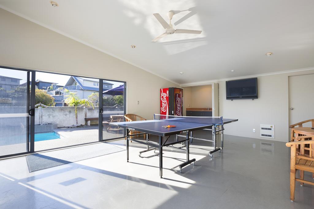 Beach House Motel Papamoa Eksteriør billede